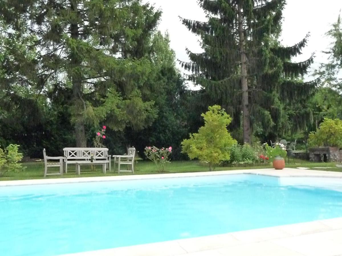 Gite Pause Au Jardin Piscine Chauffee Saint-Branchs المظهر الخارجي الصورة
